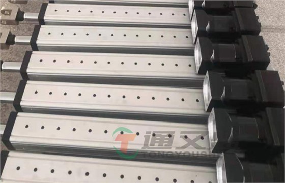 电动缸